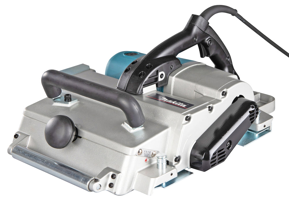 Makita Høvel 2200W 312mm