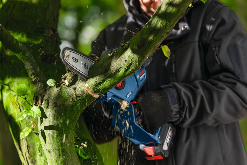 Bosch Kjedesag GKE 18v-20 Solo