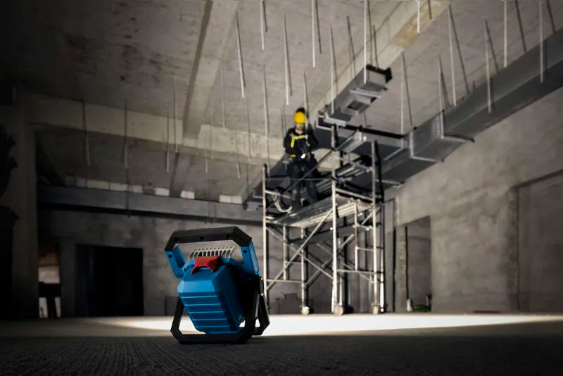 Bosch Arbeidslampe GLI 18V-3000 Uten Batteri Og Lader