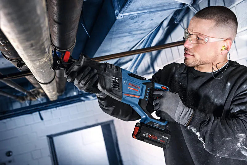 Bosch Bajonettsag EXSA 18V-32 EXPERT Uten Batteri Og Lader I Pappeske