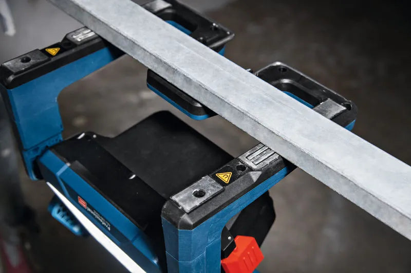 Bosch - Arbeidslampe GLI 18V-5000 Uten Batteri Og Lader