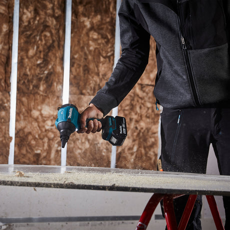 Makita Blåsepistol LXT 18V DAS180 Uten Batteri Og Lader