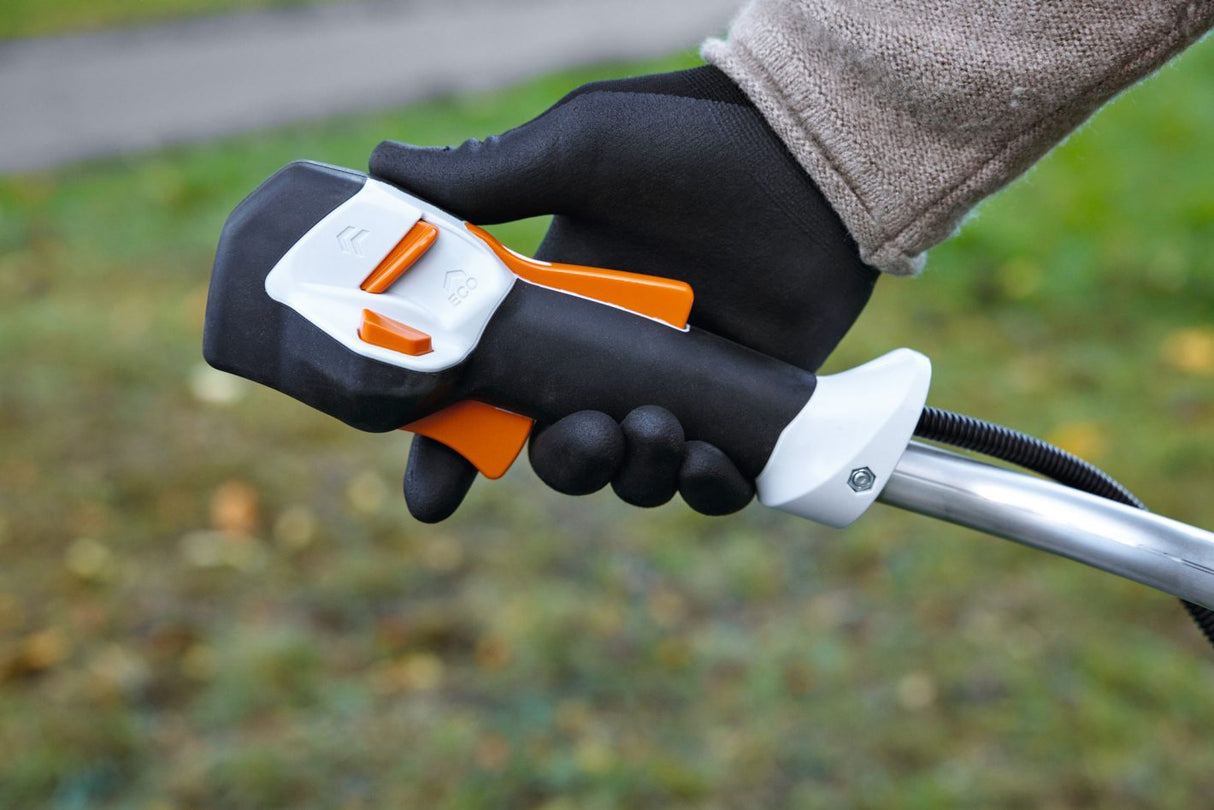 Stihl FSA 120.0 Batteridrevet Trimmer, AutoCut 27-2 Uten Batteri Og Lader