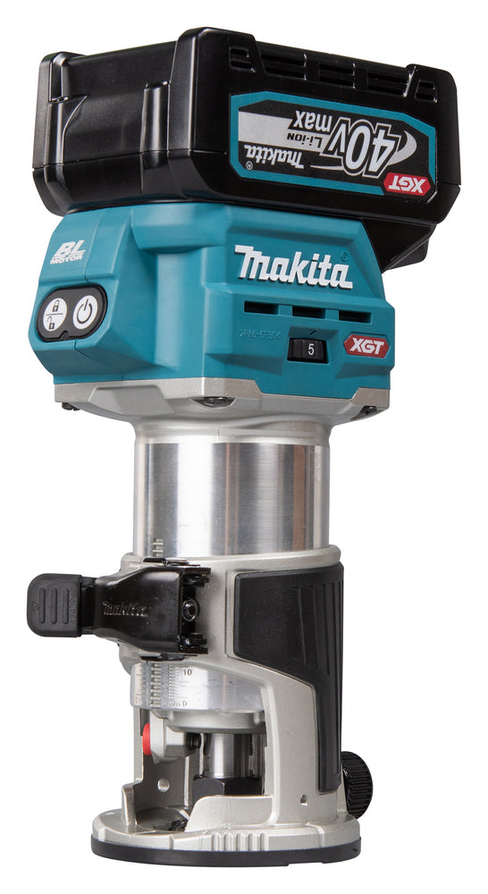 Makita Overfres 40V Rt001Gz04 8Mm