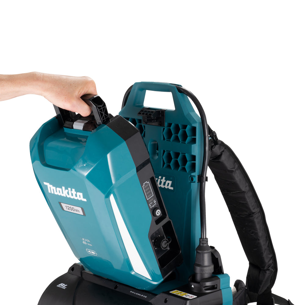 Makita - Løvlåser 40V Inkludert Batteri