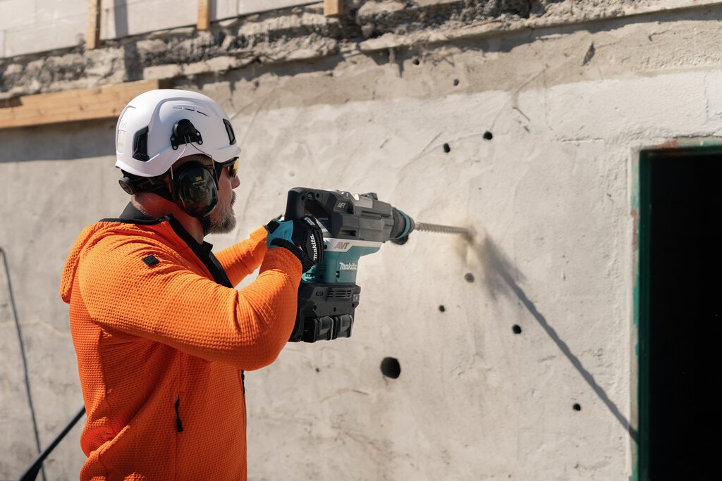 Makita Kombihammer SDS+ XGT 2x40V HR006G Uten Batteri Og Lader