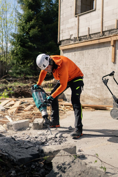 Makita Meiselhammer SDS Max AVT 1850W 48J