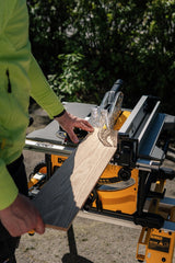 Dewalt Bordsag 210 Mm 230V