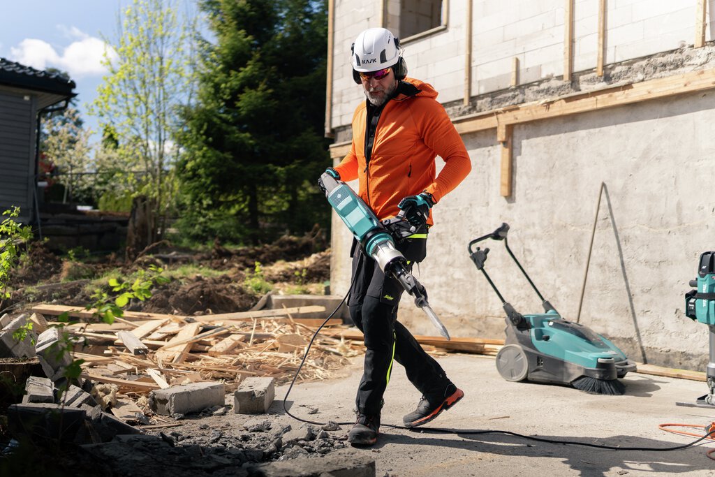 Makita Meiselhammer SDS Max AVT 1850W 48J