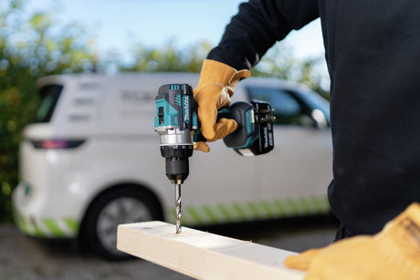 Makita Borskrutrekker LXT 18V DDF486 